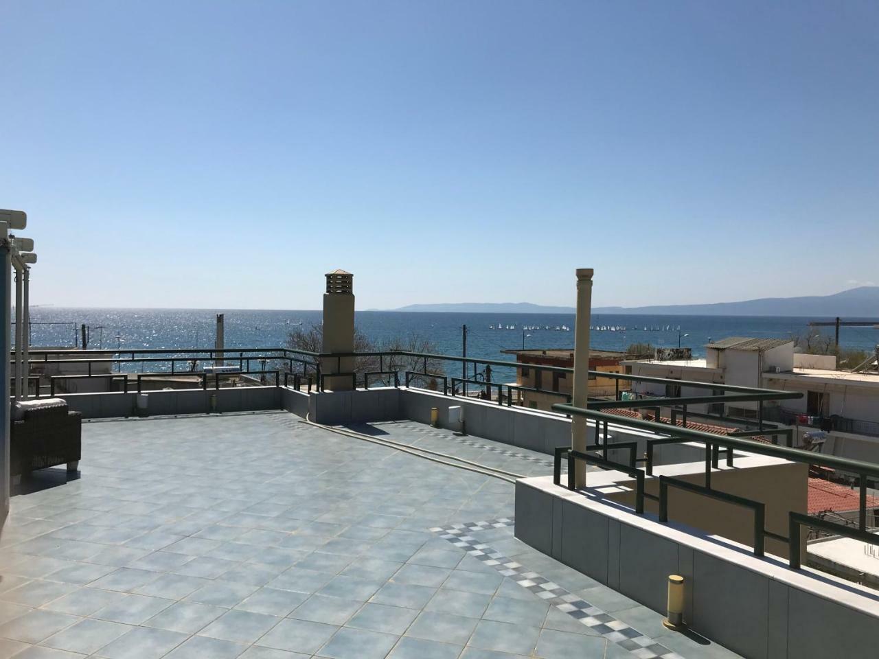 Апартаменты Tg Kalamata Beach Studio With Sea View Terrace Экстерьер фото